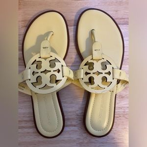 Tory Burch Miller Sandal Yellow Flats | Size 6.5